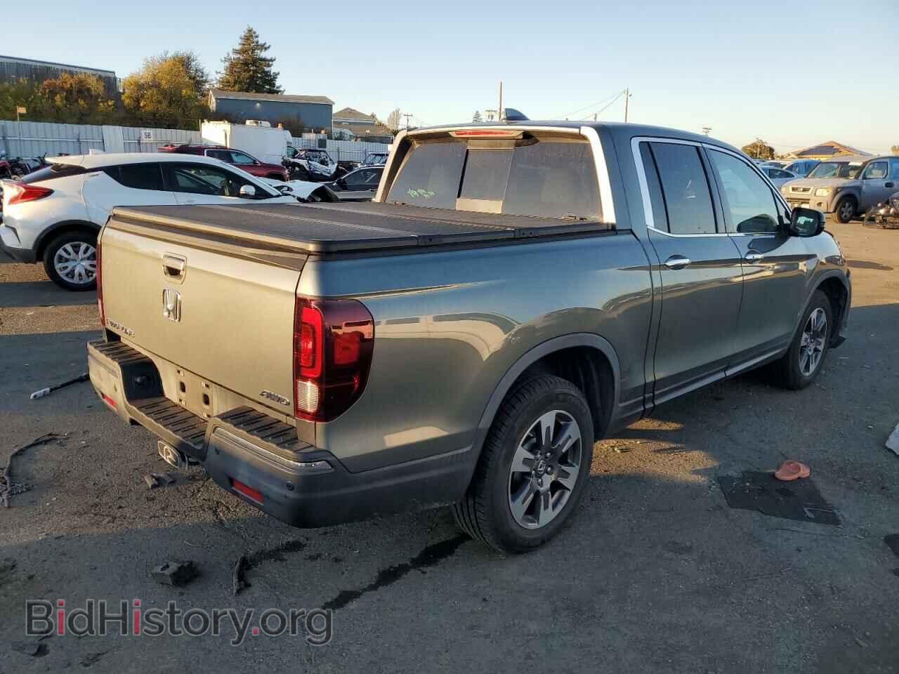 2017 HONDA RIDGELINE - VIN: 5FPYK3F79HB005964 - Фото 3