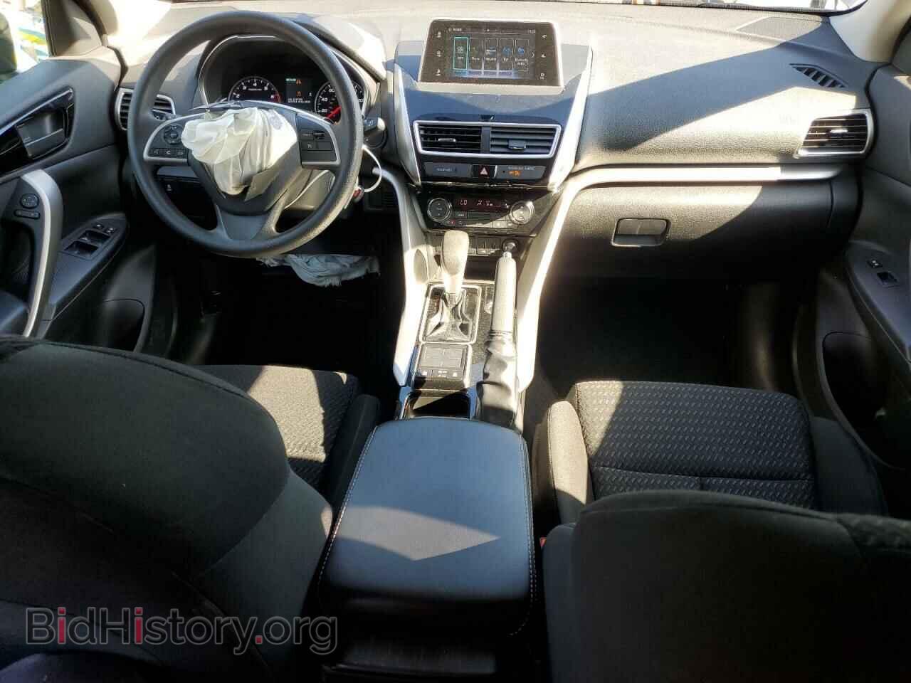 2018 MITSUBISHI ECLIPSE - VIN: JA4AT4AA5JZ064133 - Photo 8