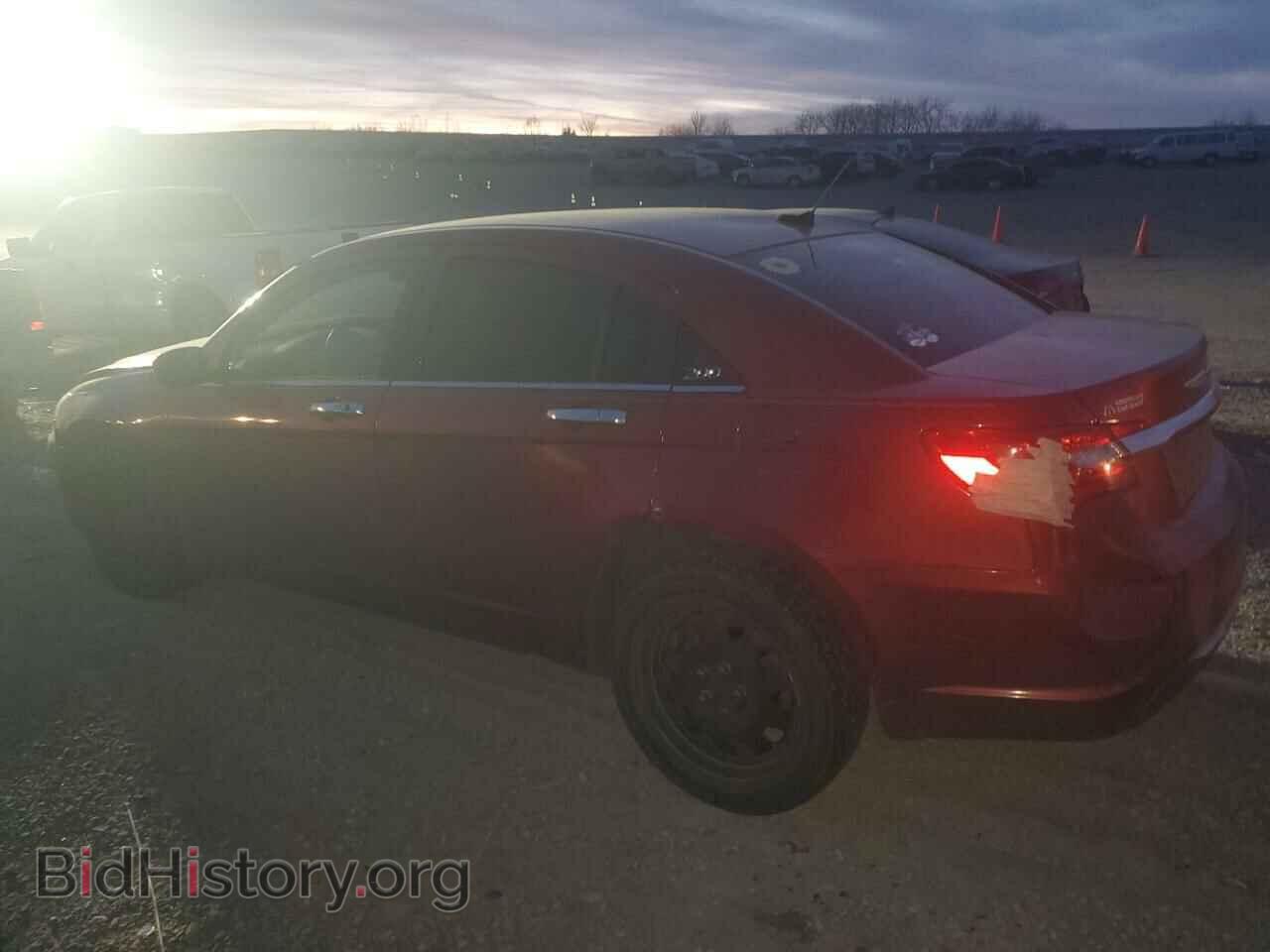 2014 CHRYSLER 200 - VIN: 1C3CCBAB5EN230163 - Фото 2