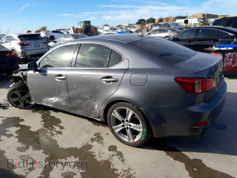 2012 Lexus IS (VIN JTHBE5C2XC5028950) — фото 2 из 13