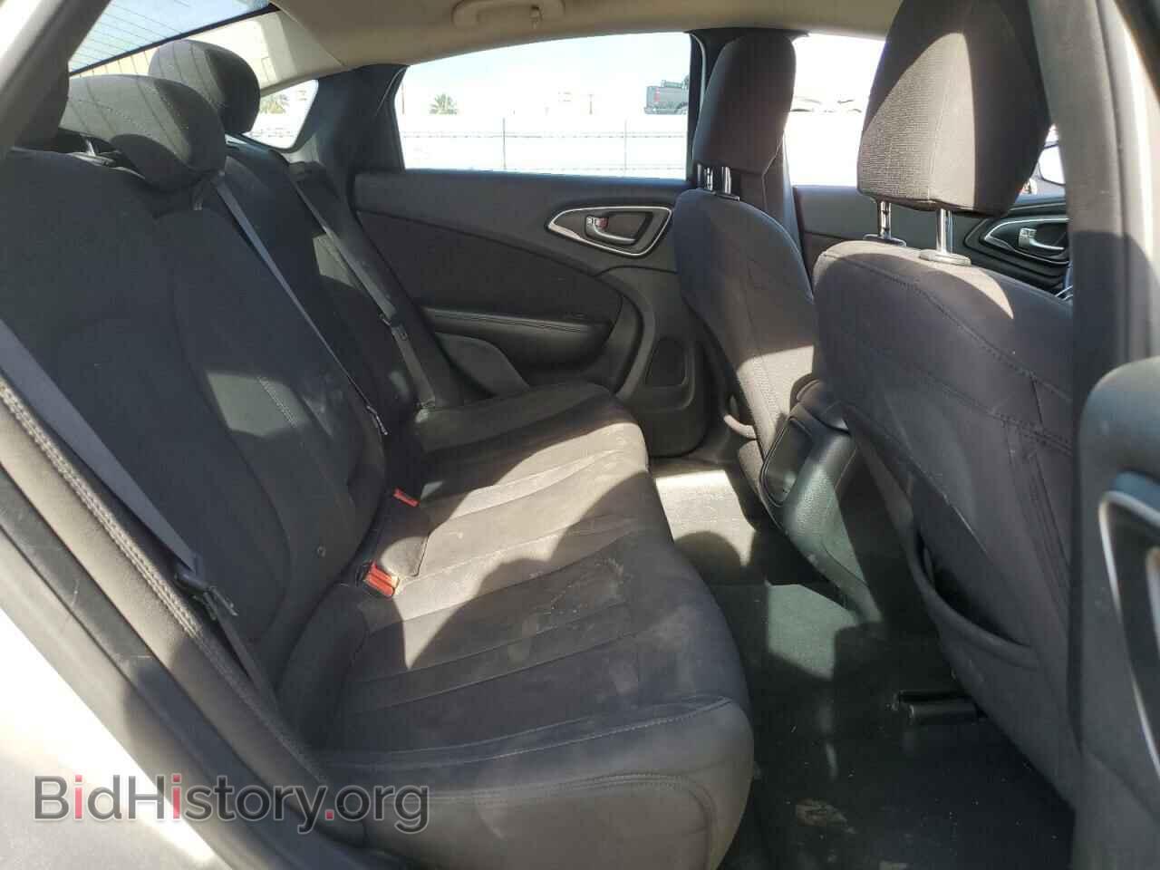 2015 CHRYSLER 200 - VIN: 1C3CCCAB2FN660594 - Фото 10