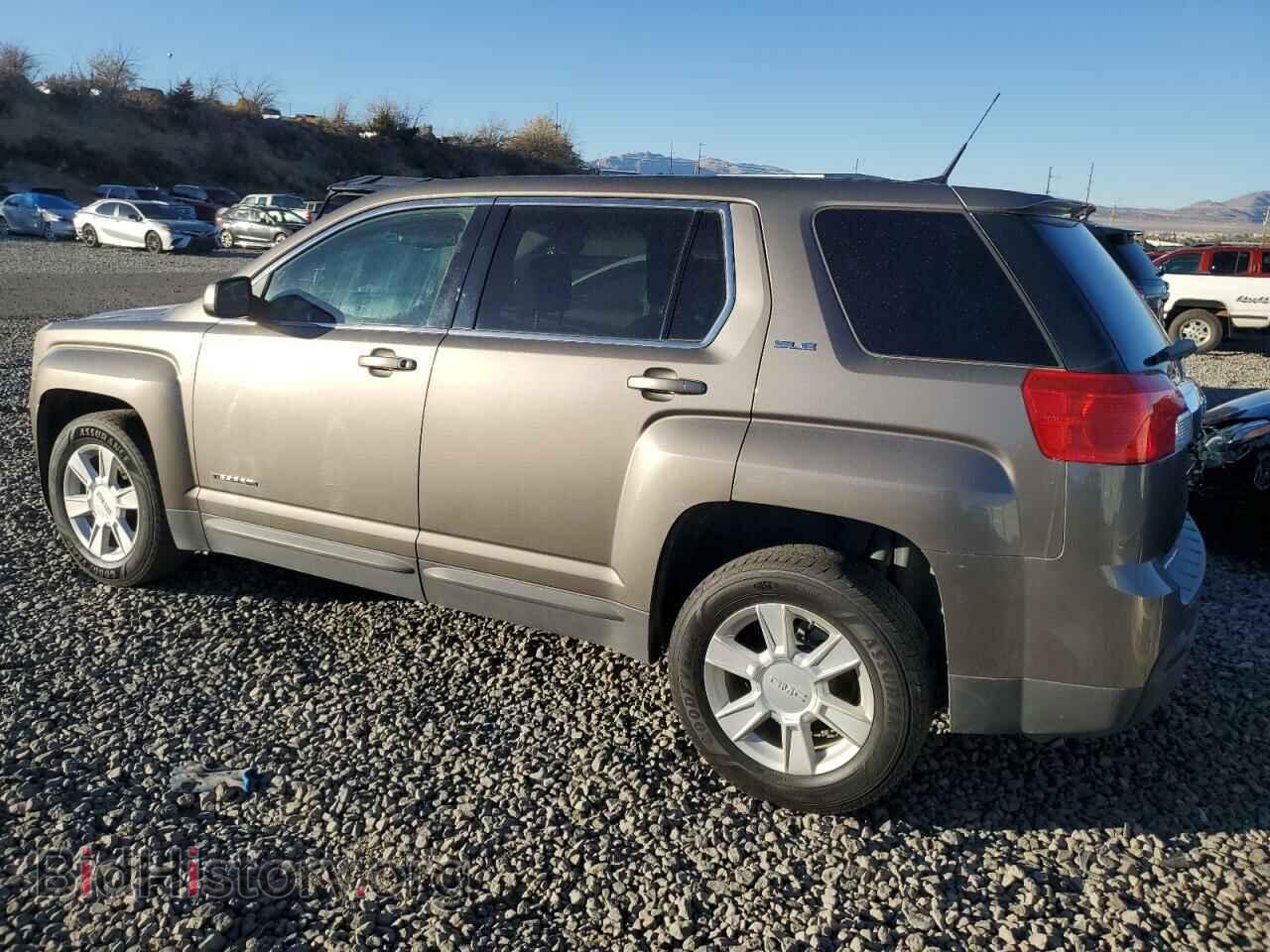 2011 GMC TERRAIN - VIN: 2CTFLREC9B6353375 - Photo 2