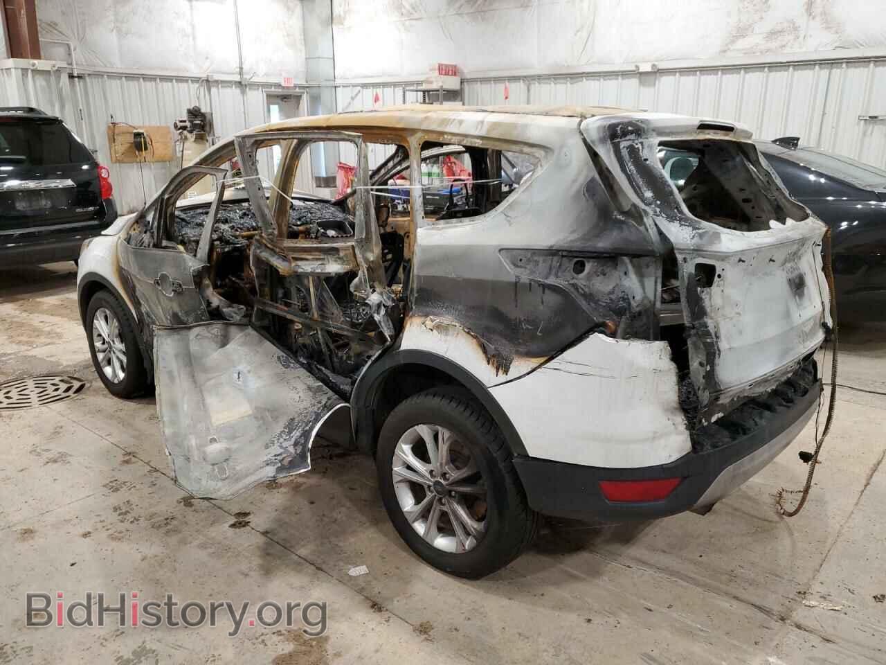 2017 FORD ESCAPE - VIN: 1FMCU9GD7HUE03066 - Фото 2
