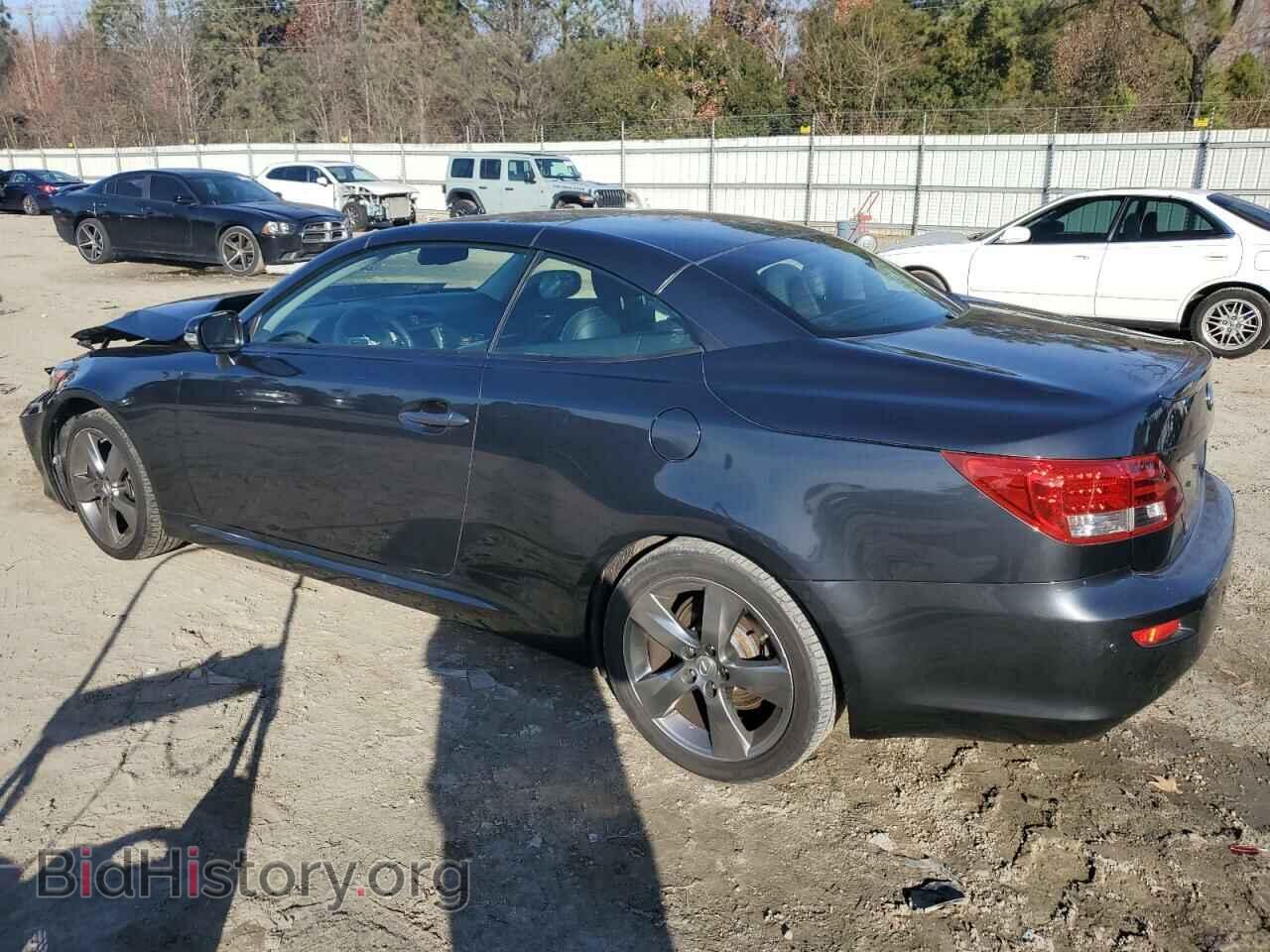 2011 LEXUS IS - VIN: JTHFF2C29B2520494 - Фото 2