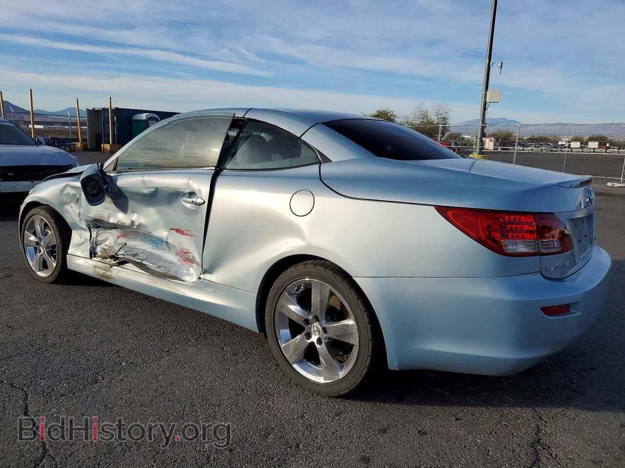 2010 LEXUS IS 250C - VIN: JTHFF2C25A2501844 - Фото 2