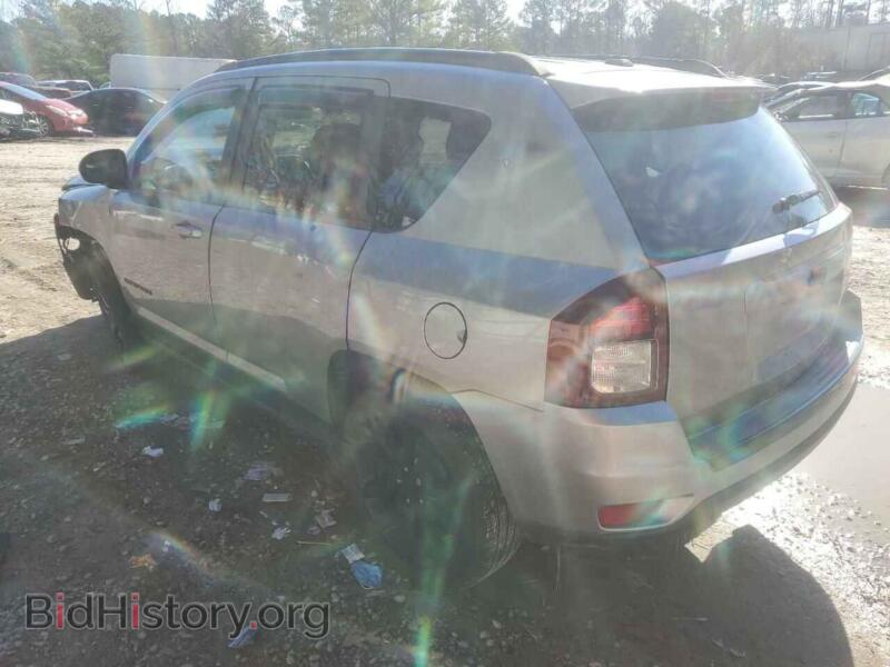2015 Jeep COMPASS (VIN 1C4NJCBA7FD373368) — photo 2 of 13