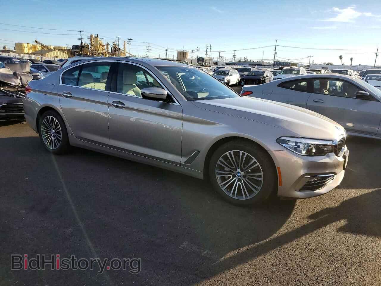 2018 BMW 540 - VIN: WBAJE5C59JWA94436 - Фото 4