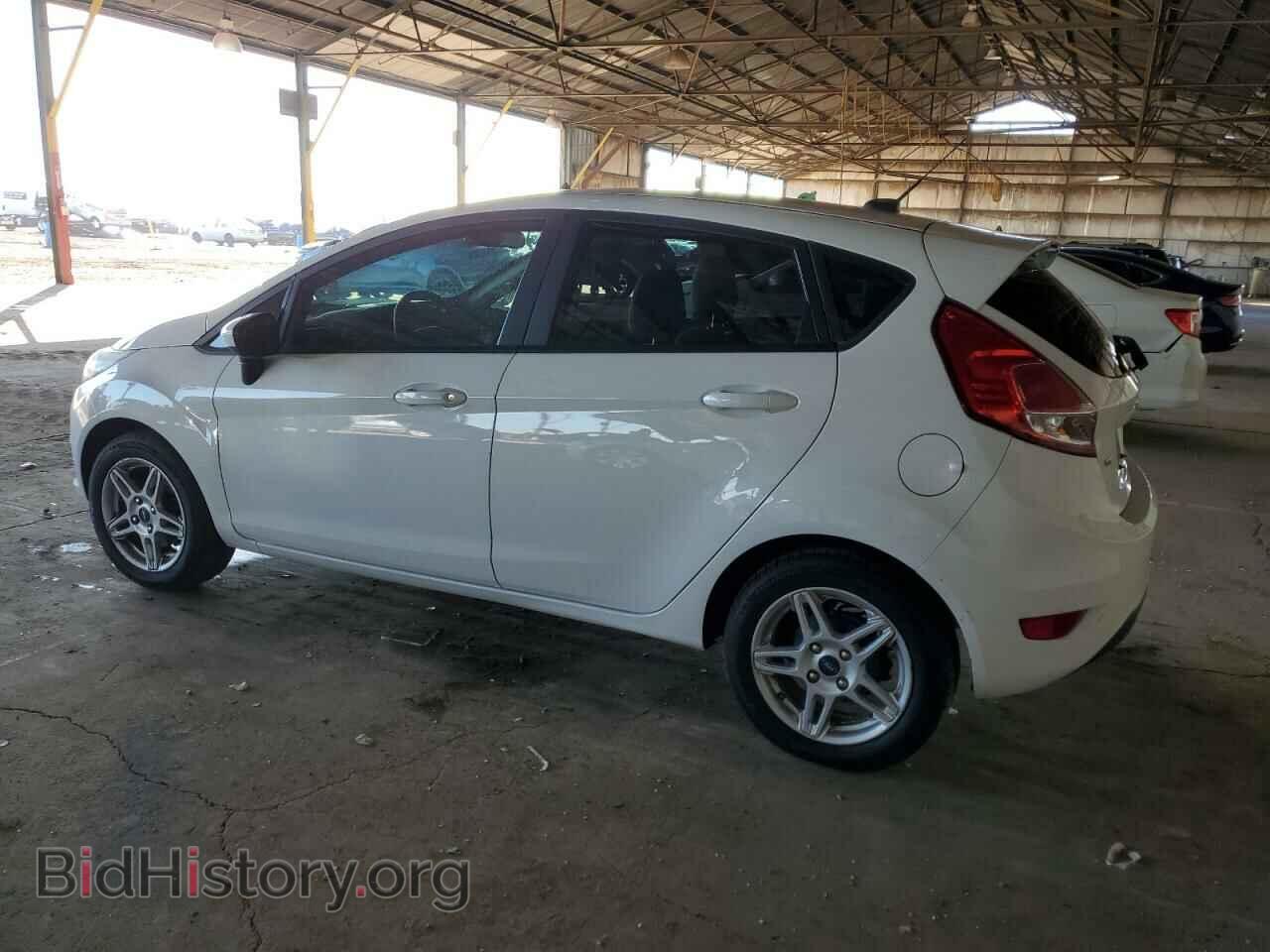 2019 FORD FIESTA - VIN: 3FADP4EJXKM127673 - Фото 2