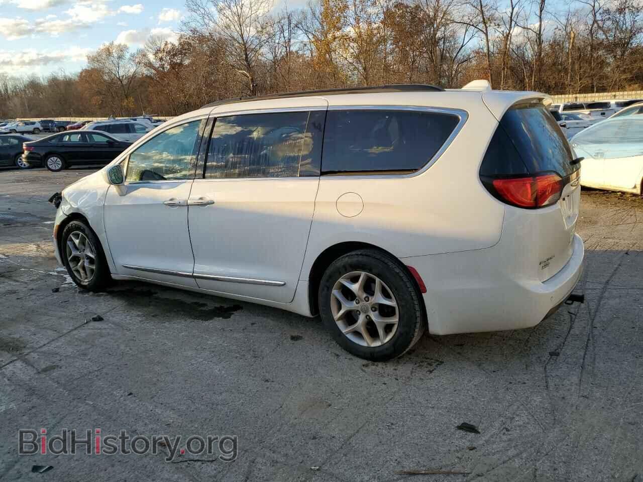 2017 CHRYSLER PACIFICA - VIN: 2C4RC1BG2HR821052 - Фото 2