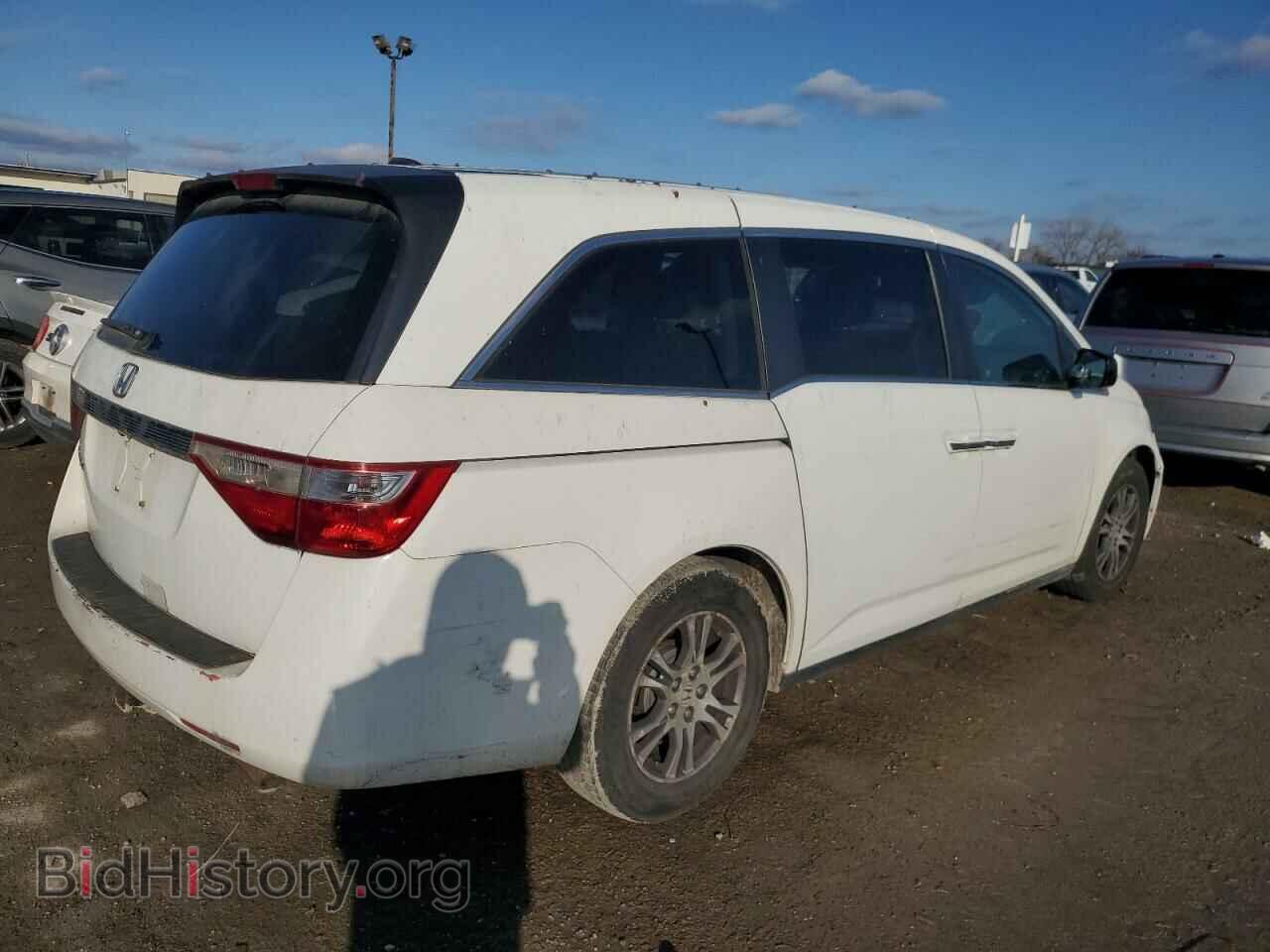 2011 HONDA All Models - VIN: 5FNRL5H63BB018792 - Фото 3