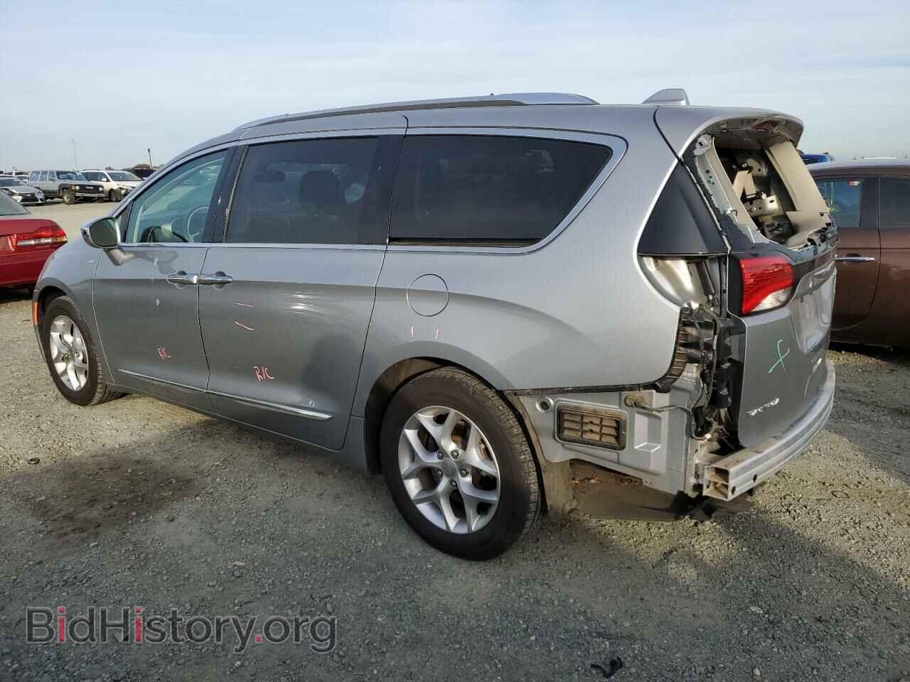 2019 CHRYSLER PACIFICA - VIN: 2C4RC1GG9KR731820 - Фото 2
