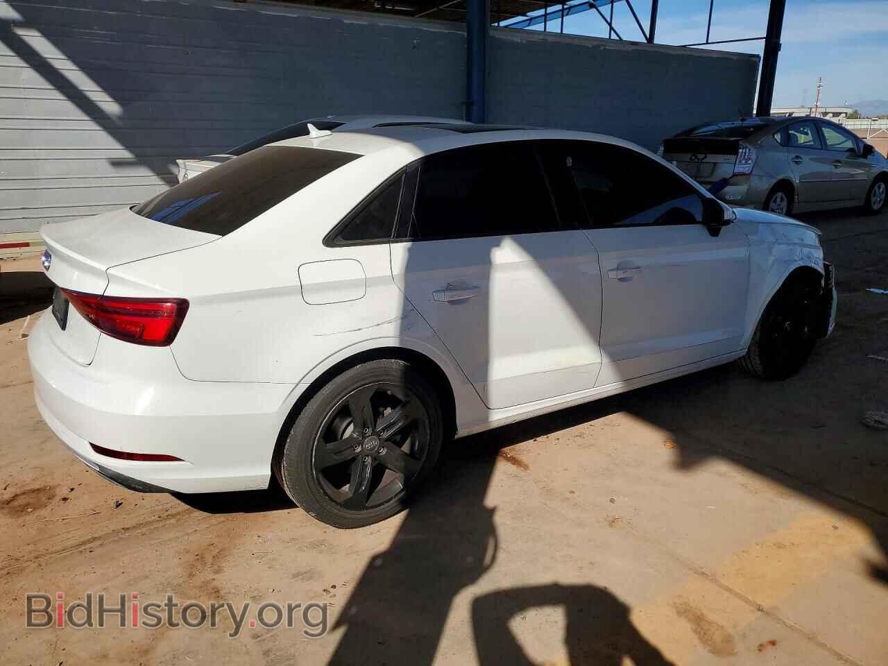 2018 AUDI A3 - VIN: WAUAUGFF7J1039576 - Фото 3