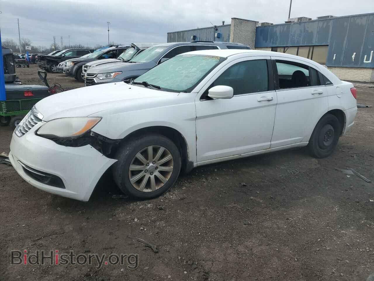 Фотография 1C3CCBBB1CN303038 - CHRYSLER 200 2012