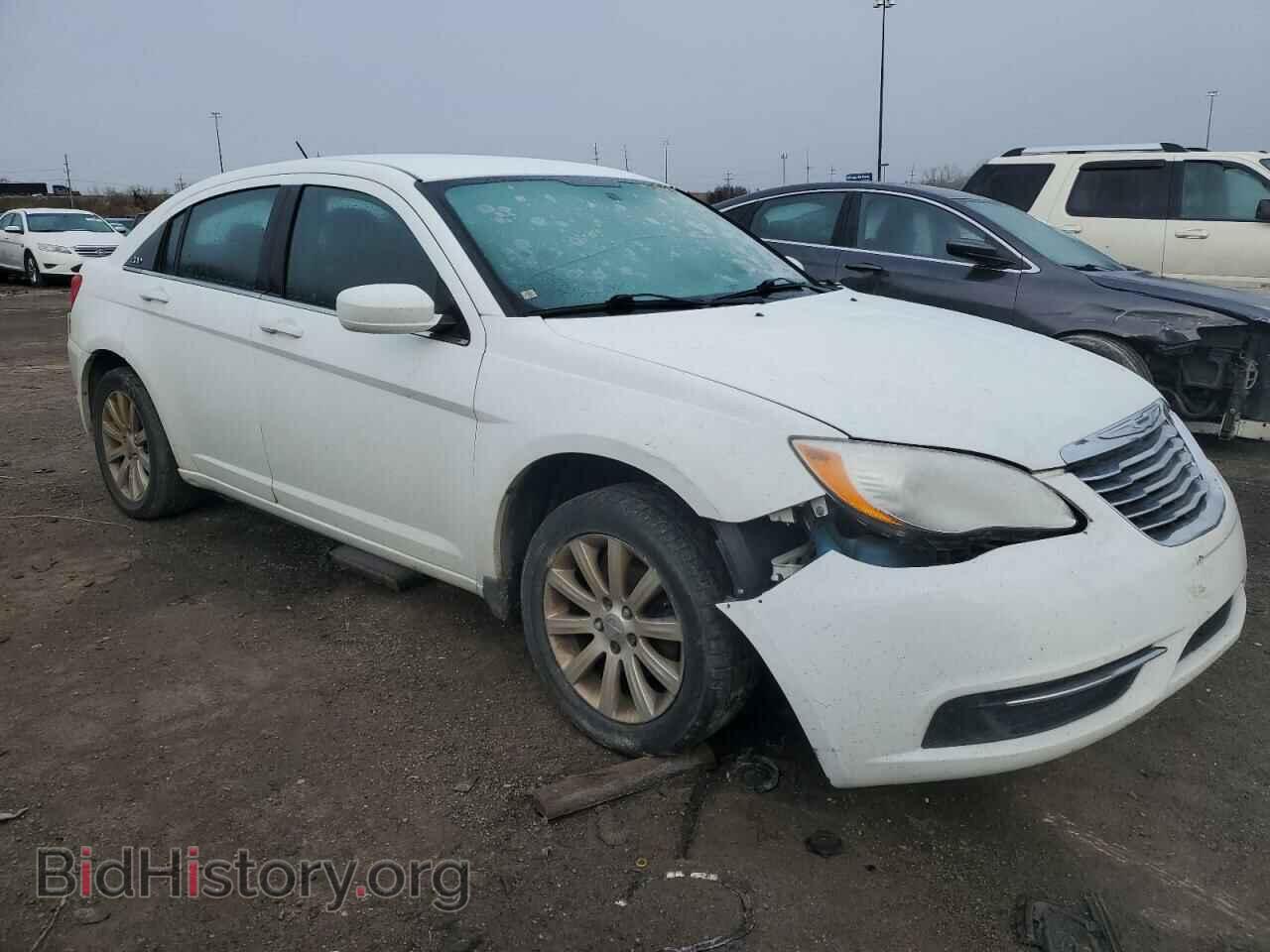 2012 CHRYSLER 200 - VIN: 1C3CCBBB1CN303038 - Фото 4