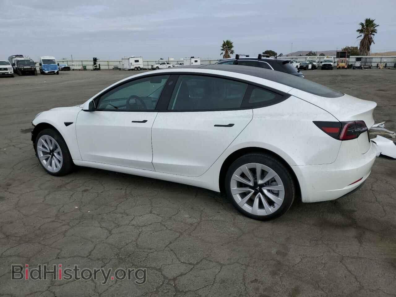 2022 TESLA MODEL 3 - VIN: 5YJ3E1EB8NF233891 - Фото 2