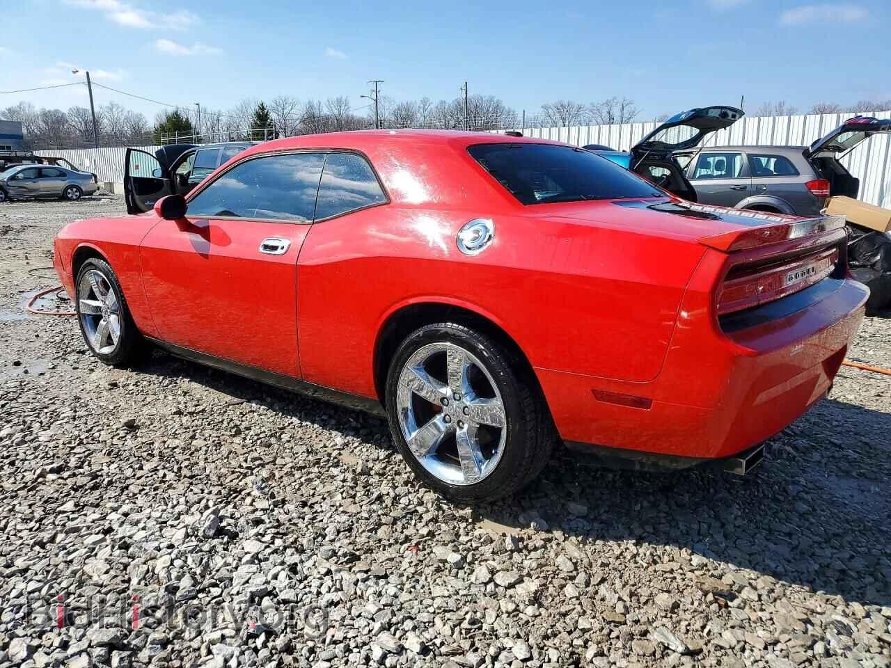 2010 DODGE CHALLENGER - VIN: 2B3CJ4DV3AH195226 - Photo 2