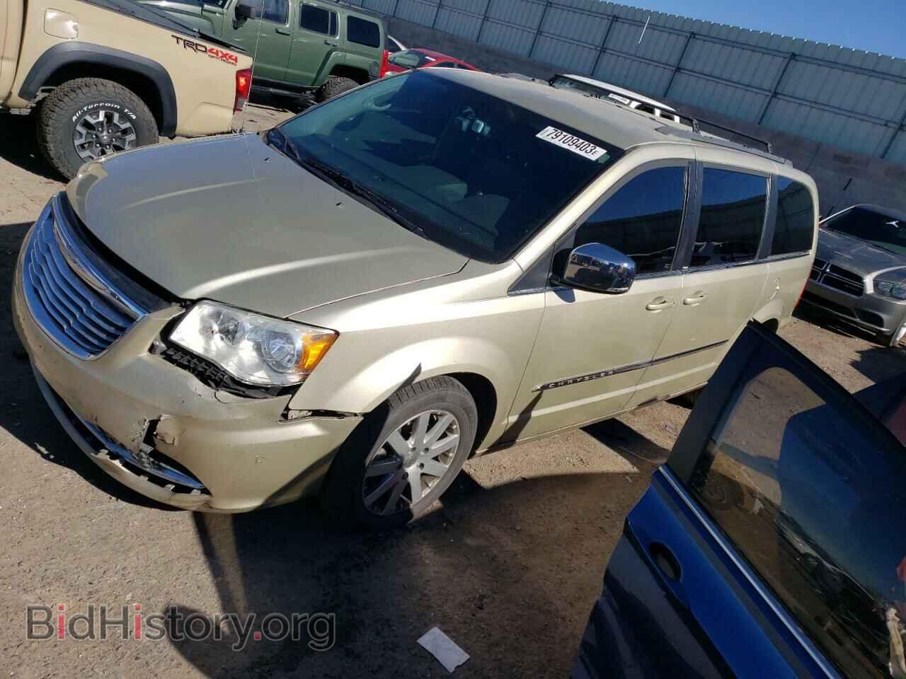 Photo 2A4RR8DG4BR797942 - CHRYSLER MINIVAN 2011