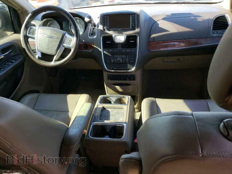 2011 Chrysler MINIVAN (VIN 2A4RR8DG4BR797942) — фото 8 из 12