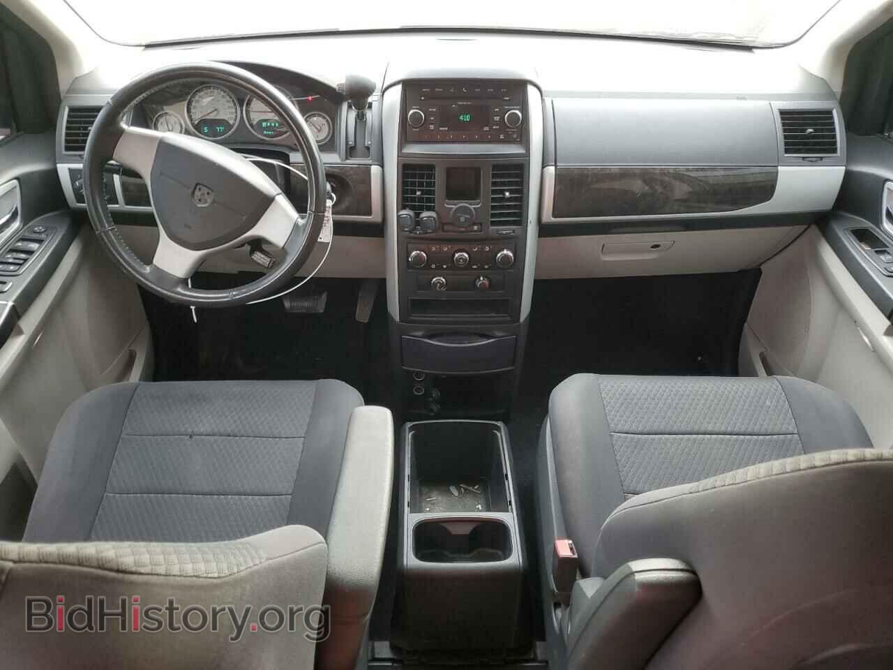 2010 DODGE CARAVAN - VIN: 2D4RN5D11AR408378 - Фото 8