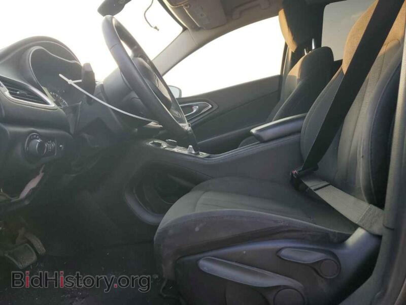 2016 Chrysler 200 (VIN 1C3CCCAB6GN150475) — фото 7 из 12