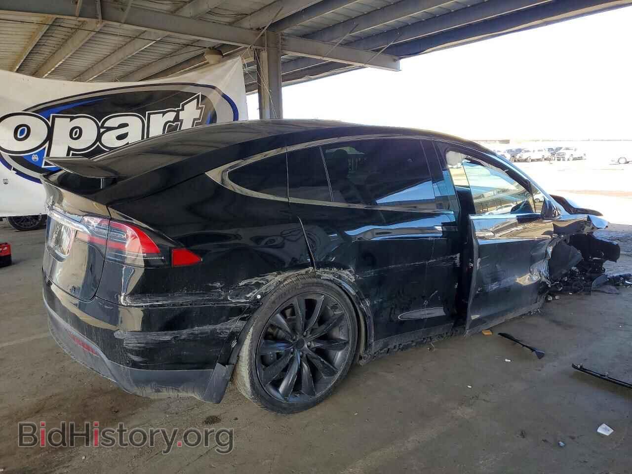 2017 TESLA MODEL X - VIN: 5YJXCDE25HF051529 - Фото 3