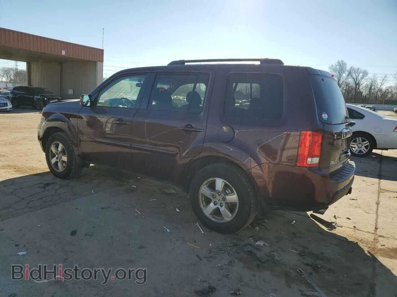 2011 HONDA PILOT - VIN: 5FNYF4H46BB059090 - Photo 2