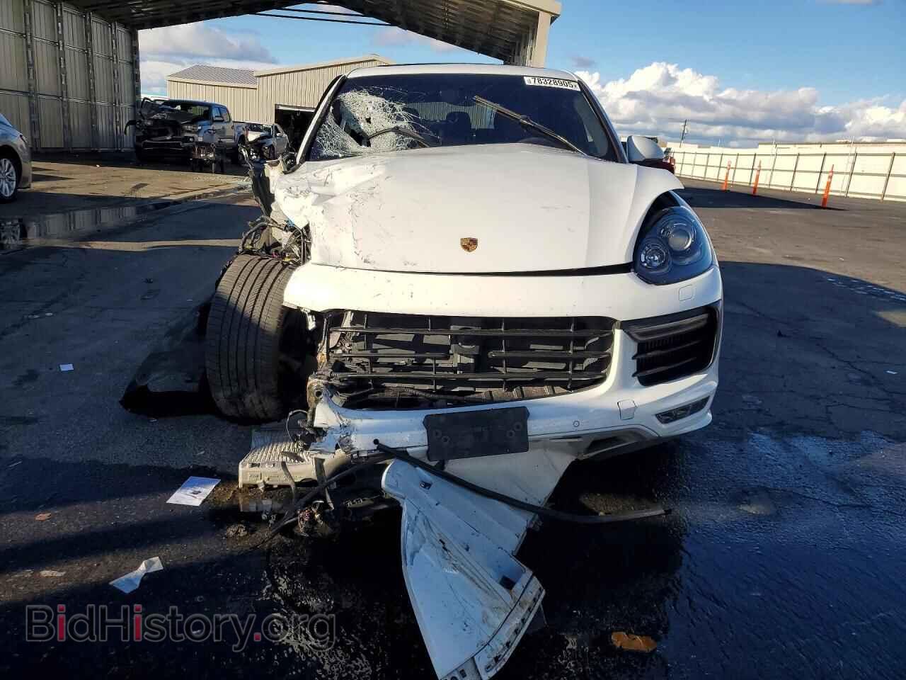 2016 PORSCHE CAYENNE - VIN: WP1AD2A29GLA80233 - Photo 5