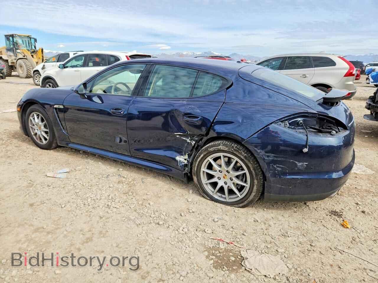 2012 PORSCHE PANAMERA - VIN: WP0AA2A73CL010873 - Photo 2