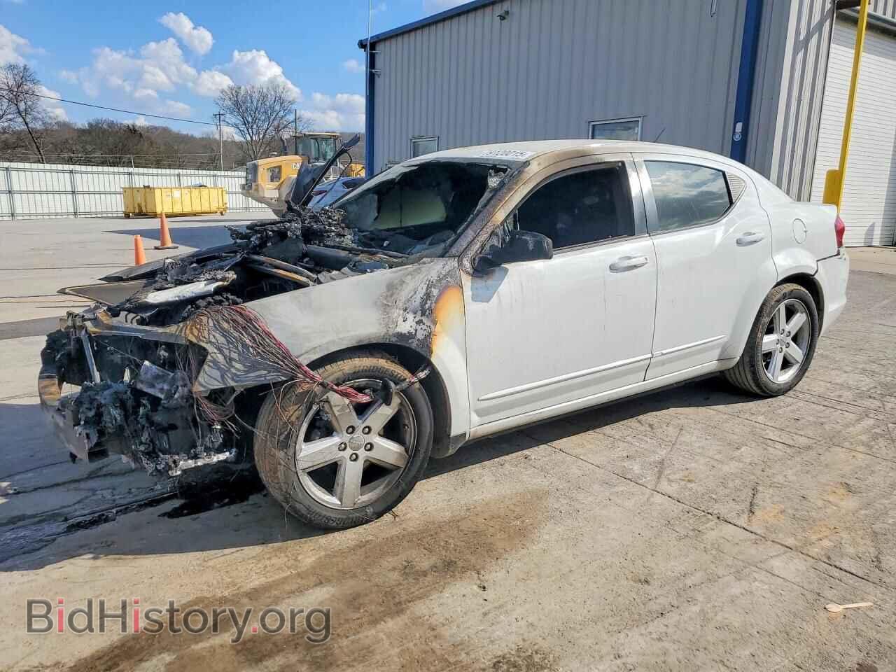 Photo 1C3CDZAB9DN612975 - DODGE AVENGER 2013