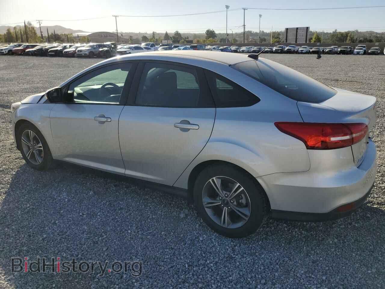 2017 FORD FOCUS - VIN: 1FADP3FE5HL266986 - Фото 2