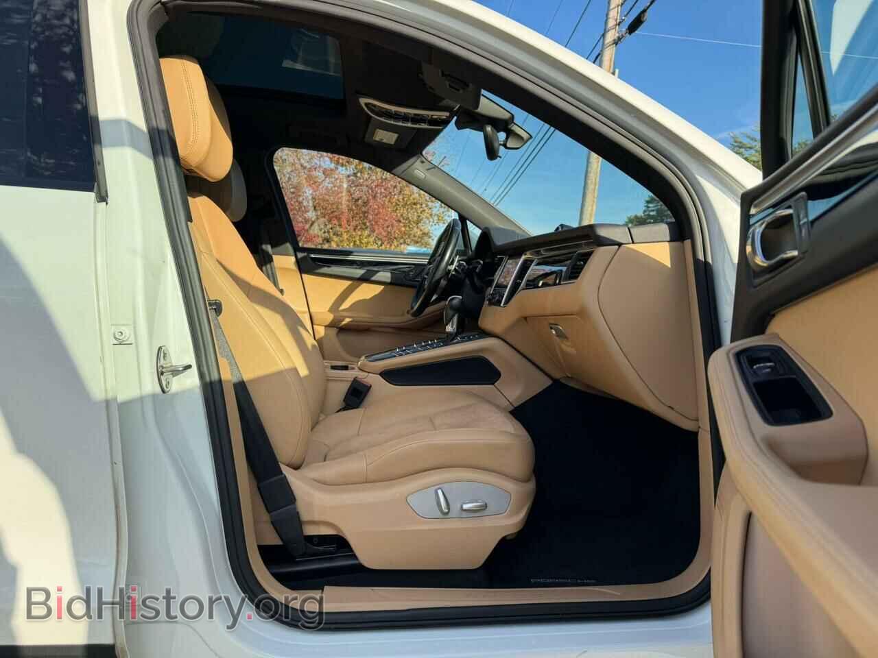 2017 PORSCHE MACAN - VIN: WP1AA2A54HLB83757 - Photo 5