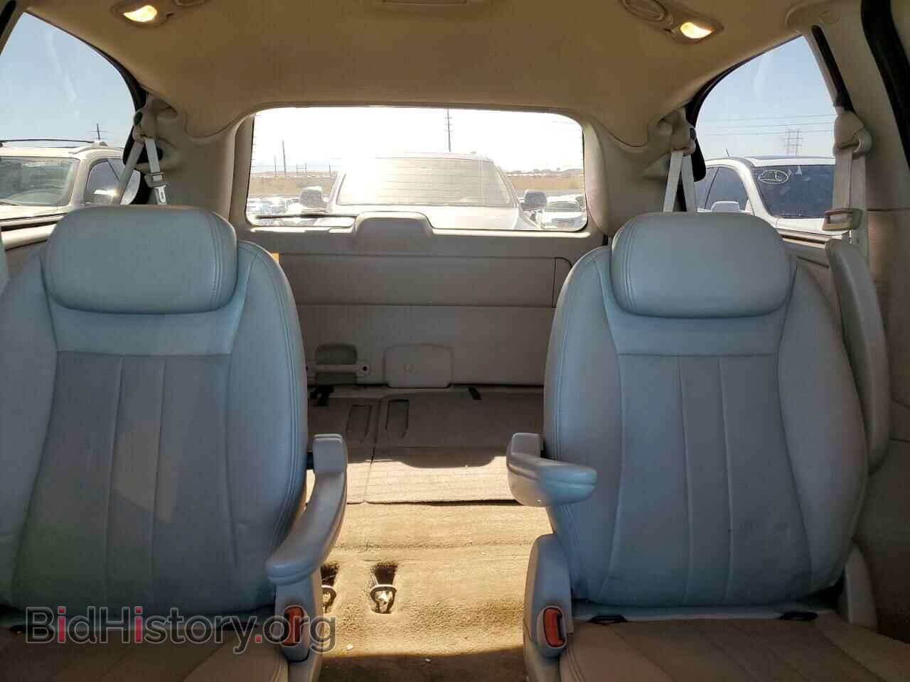 2007 CHRYSLER MINIVAN - VIN: 2A8GP54L97R280229 - Фото 10