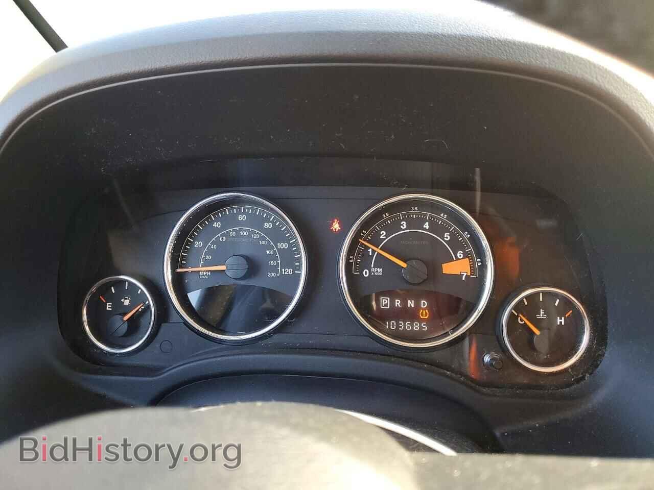 2014 JEEP COMPASS - VIN: 1C4NJCEA4ED758929 - Фото 9