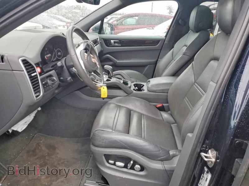 2021 Porsche CAYENNE (VIN WP1AA2AY5MDA00901) — photo 7 of 14