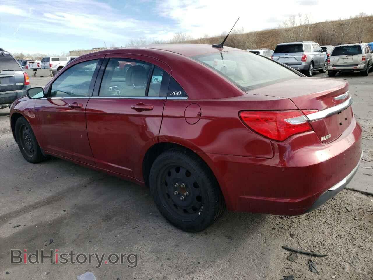 2011 CHRYSLER 200 - VIN: 1C3BC4FB1BN522646 - Photo 2