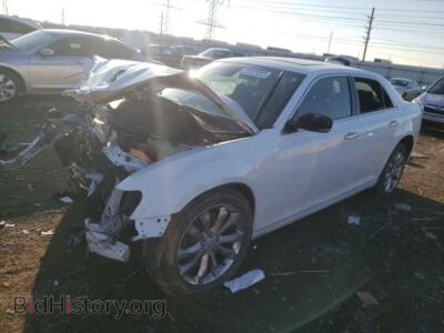 2015 Chrysler 300 Platinum, белый — VIN 2C3CCASG1FH814283, Copart