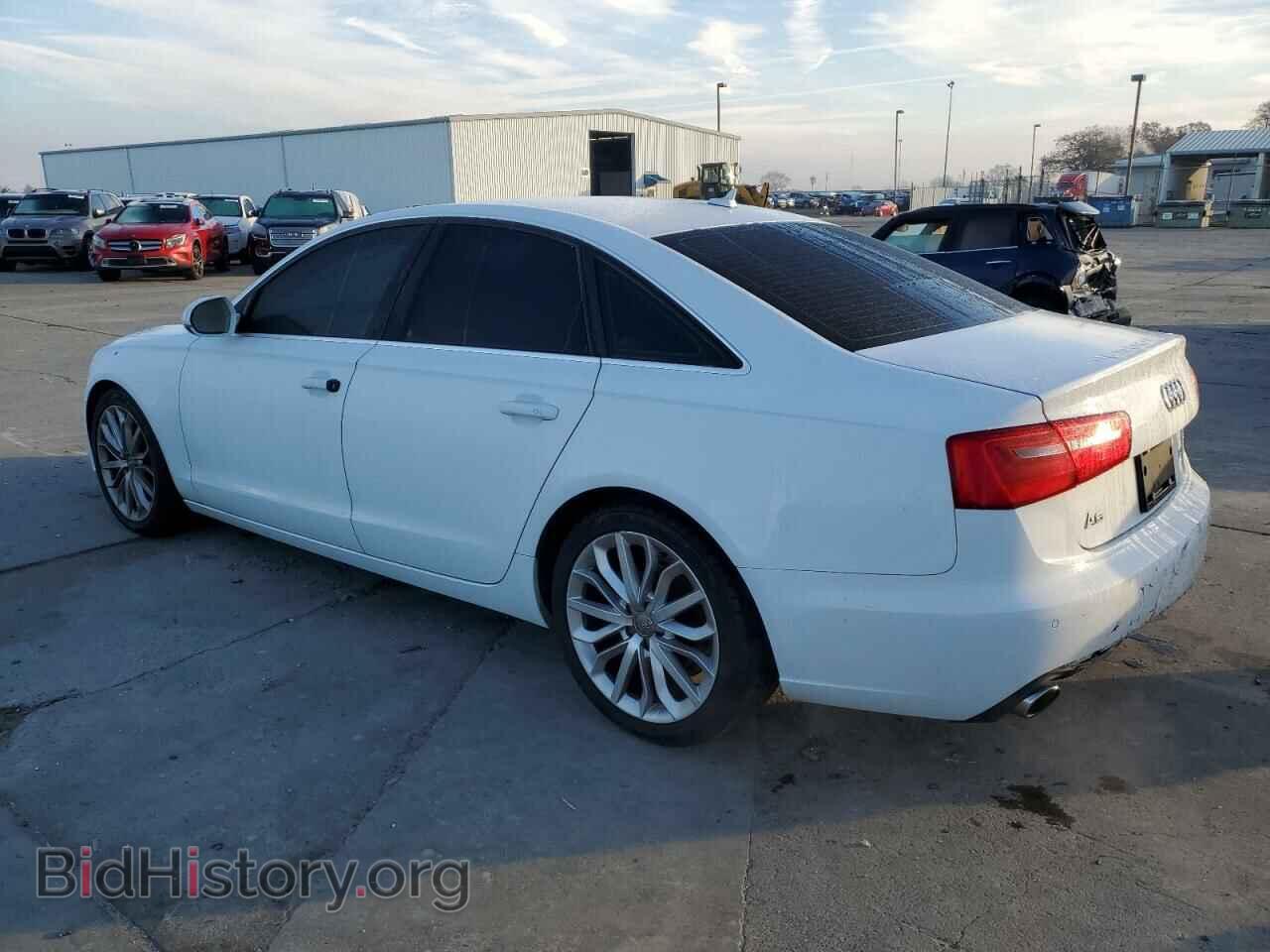 2012 AUDI A6 - VIN: WAUDFAFC4CN175783 - Фото 2