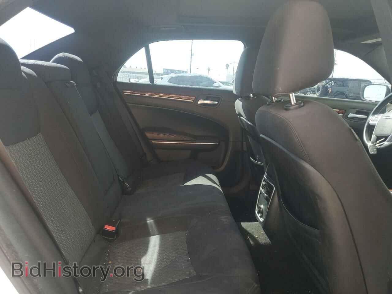 2014 CHRYSLER 300 - VIN: 2C3CCAAG0EH361404 - Фото 10