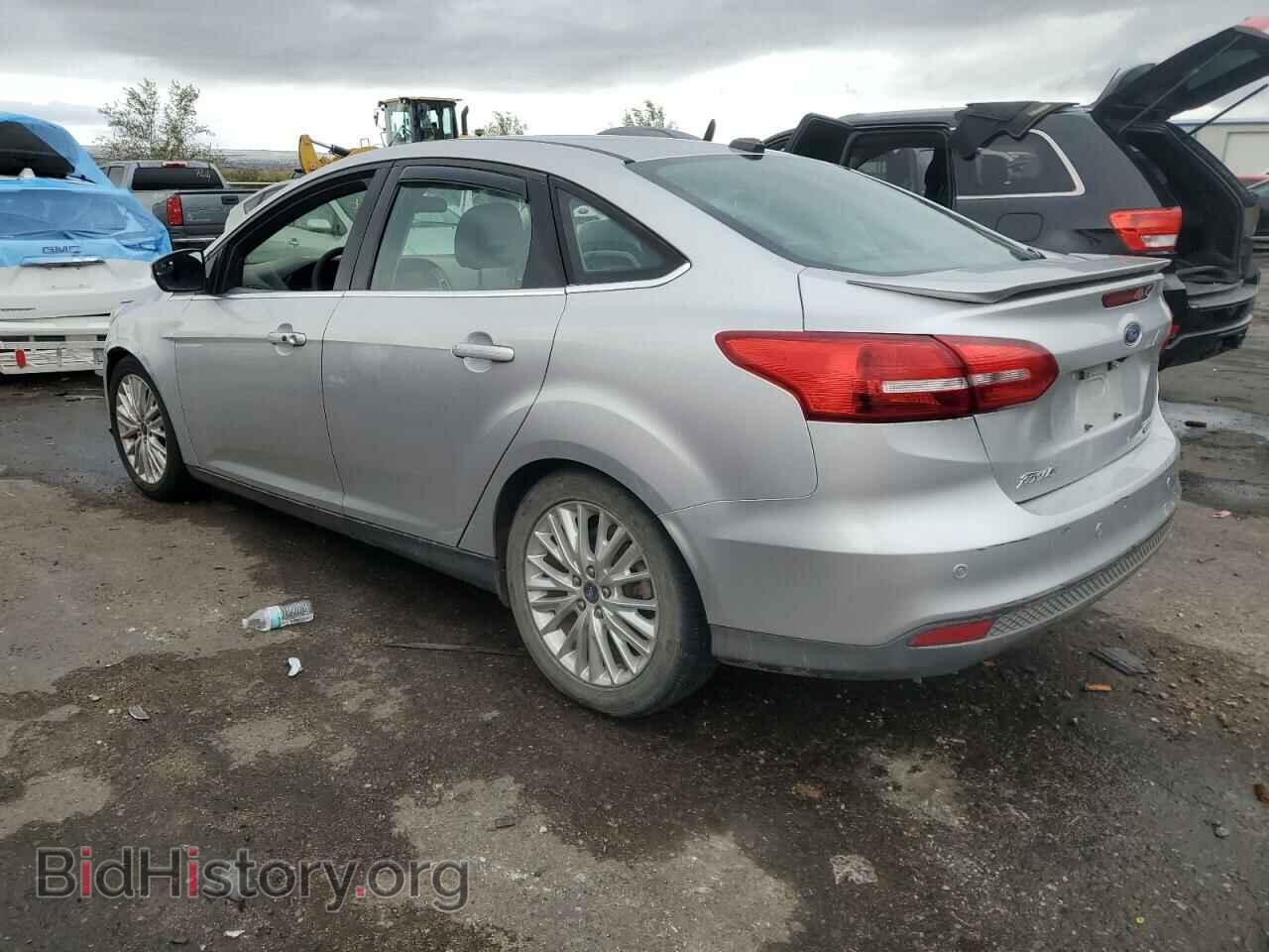 2015 FORD FOCUS - VIN: 1FADP3J27FL260570 - Photo 2