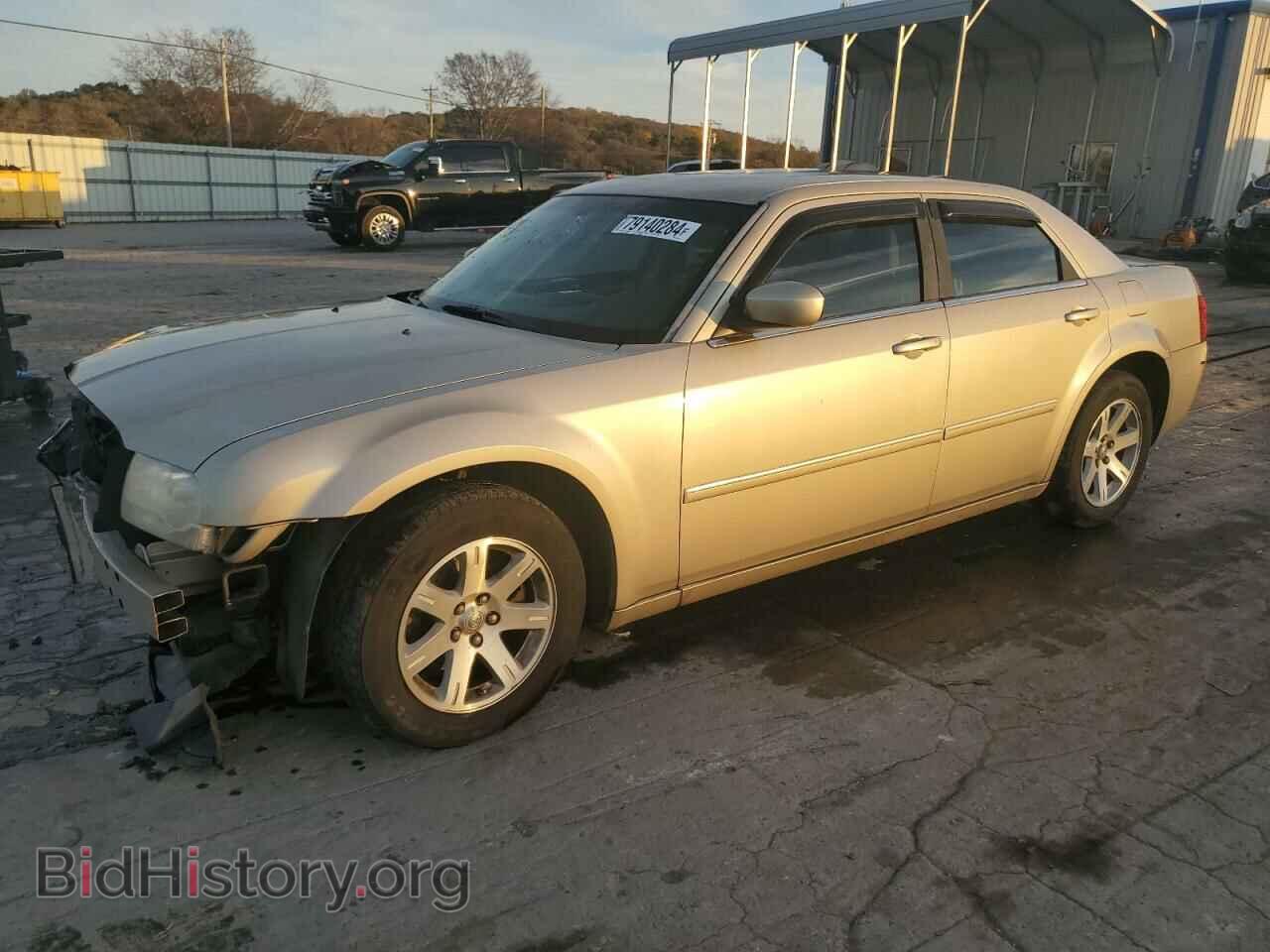 Фотография 2C3KA53GX6H257672 - CHRYSLER 300 2006