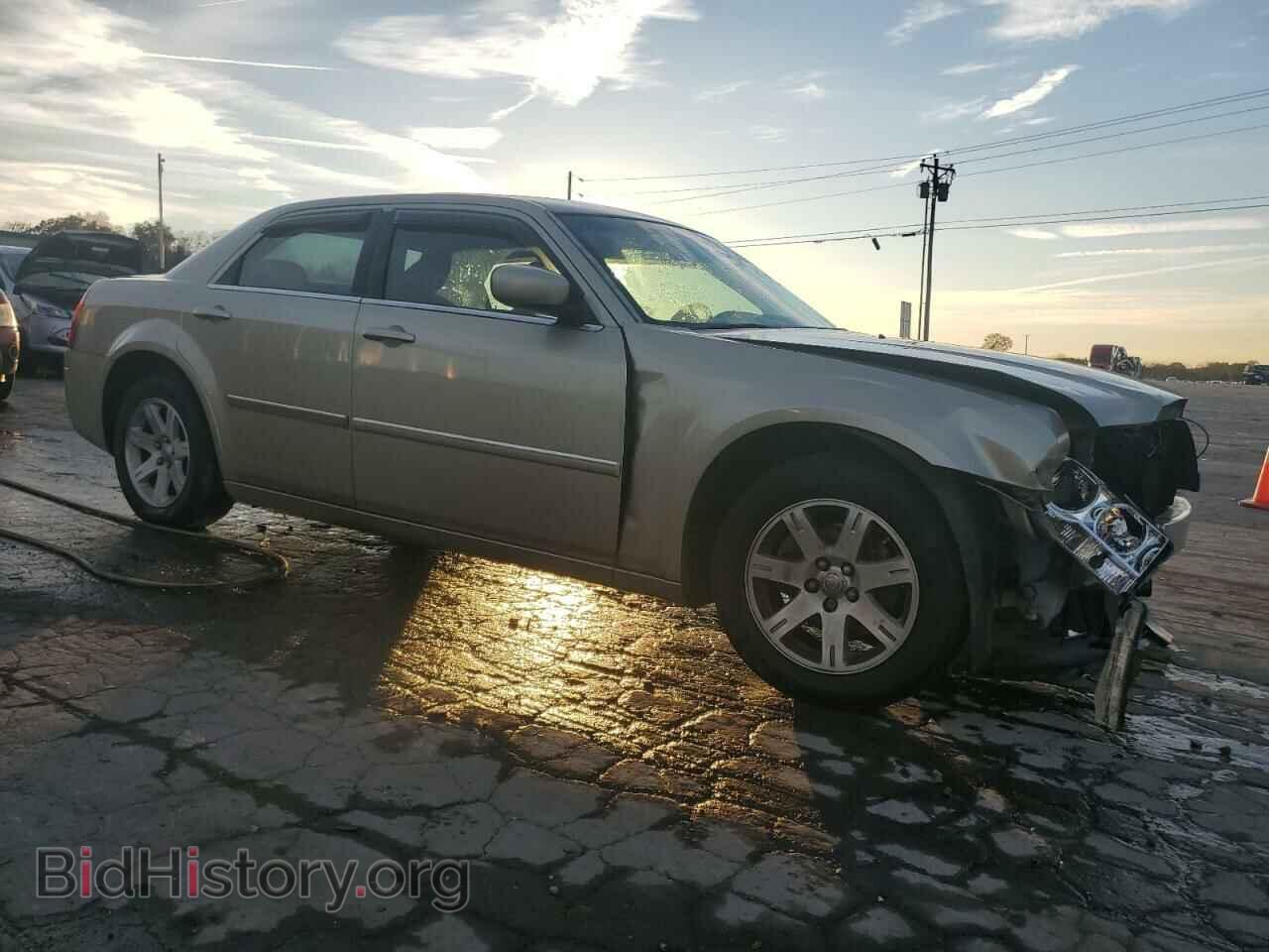 2006 CHRYSLER 300 - VIN: 2C3KA53GX6H257672 - Photo 4