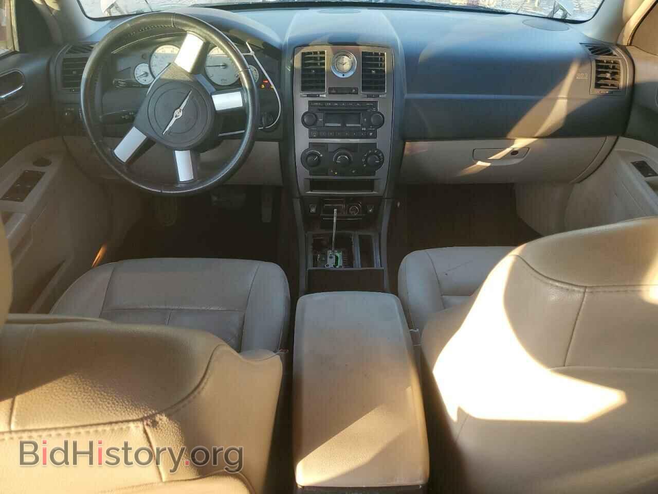 2006 CHRYSLER 300 - VIN: 2C3KA53GX6H257672 - Photo 8