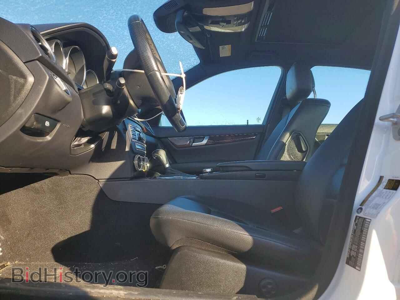 2014 MERCEDES-BENZ C-CLASS - VIN: WDDGF4HB7EA952060 - Фото 7