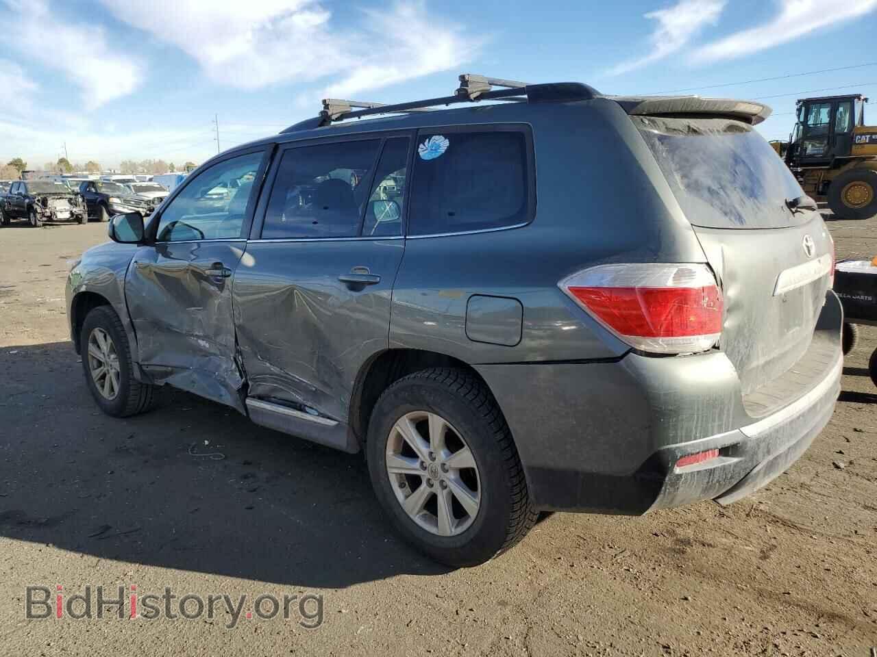2012 TOYOTA HIGHLANDER - VIN: 5TDBK3EH0CS117713 - Фото 2