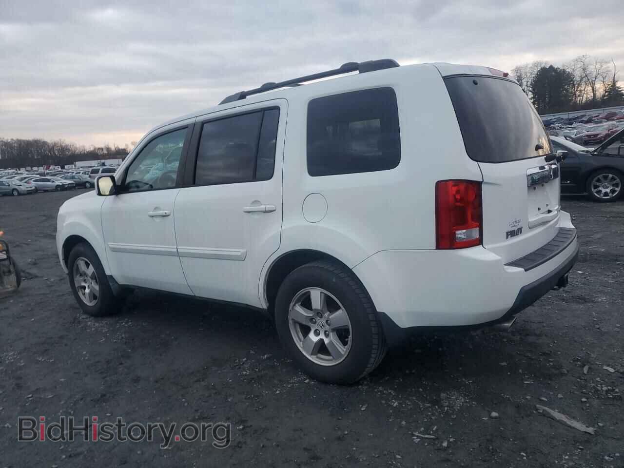 2011 HONDA PILOT - VIN: 5FNYF4H59BB025704 - Фото 2
