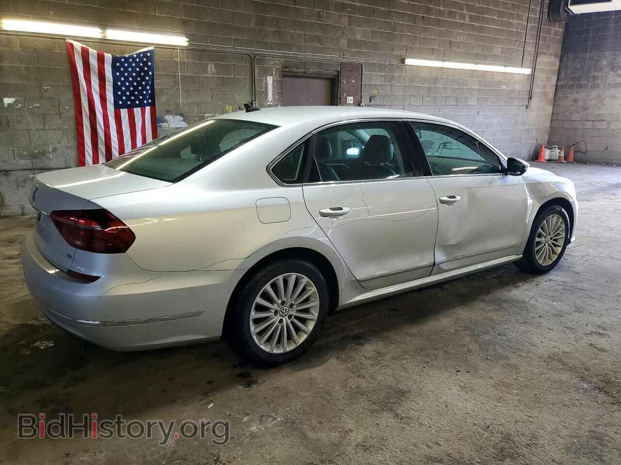 2017 VOLKSWAGEN PASSAT - VIN: 1VWBT7A31HC031850 - Фото 3