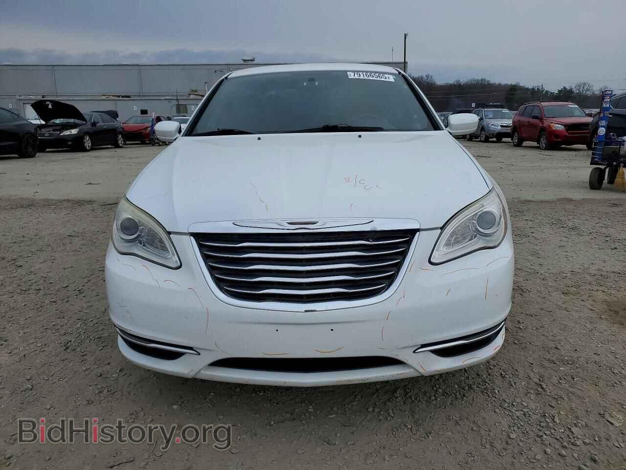 2013 CHRYSLER 200 - VIN: 1C3CCBAG0DN728880 - Фото 5