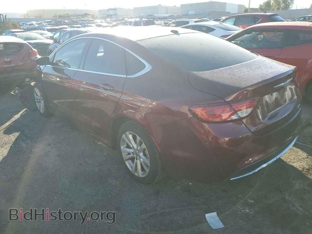 2015 CHRYSLER 200 - VIN: 1C3CCCAB6FN557579 - Фото 2