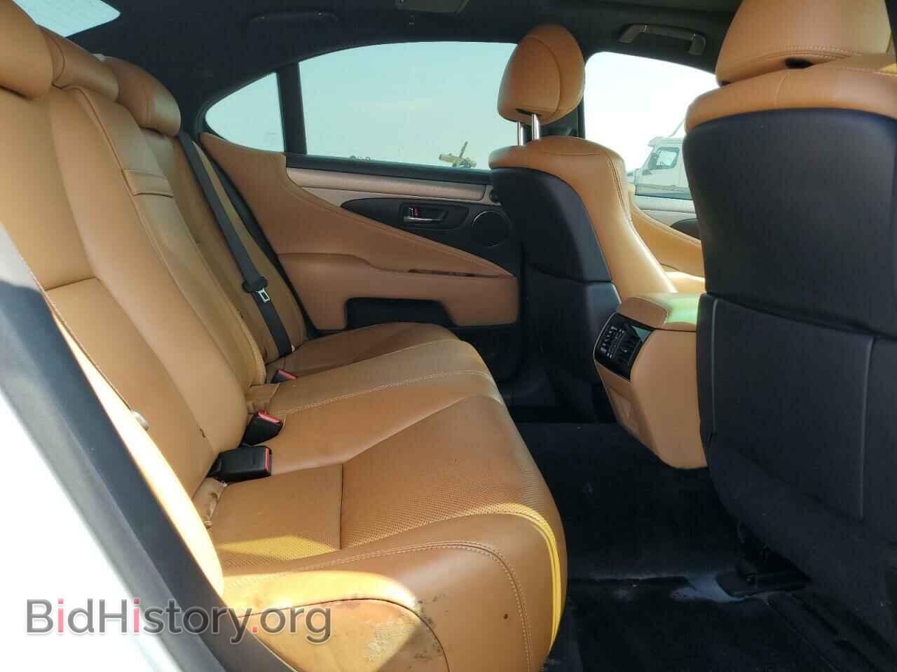 2017 LEXUS LS460 - VIN: JTHBL5EF6H5143395 - Photo 10