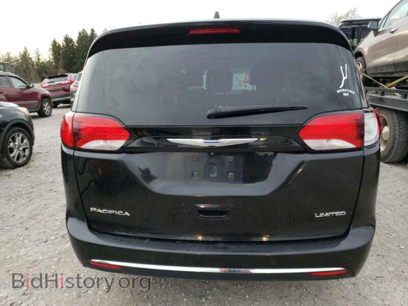 2017 Chrysler PACIFICA (VIN 2C4RC1GG8HR838074) — photo 6 of 13